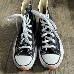 Converse run star hike black